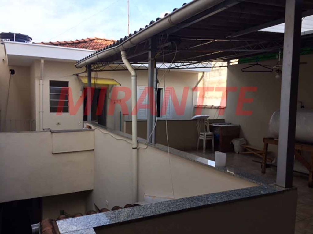 Sobrado de 215m² com 3 quartos em Vila Mazzei
