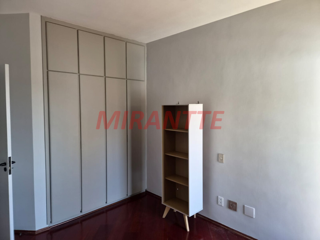 Apartamento de 217m² com 4 quartos em Santana