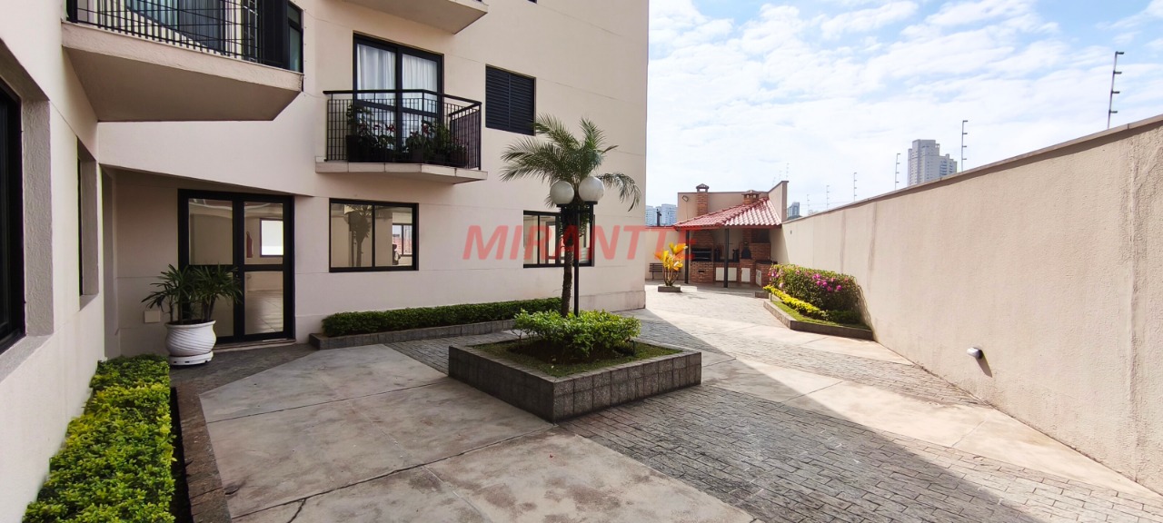 Apartamento de 55m² com 2 quartos em Santa Terezinha