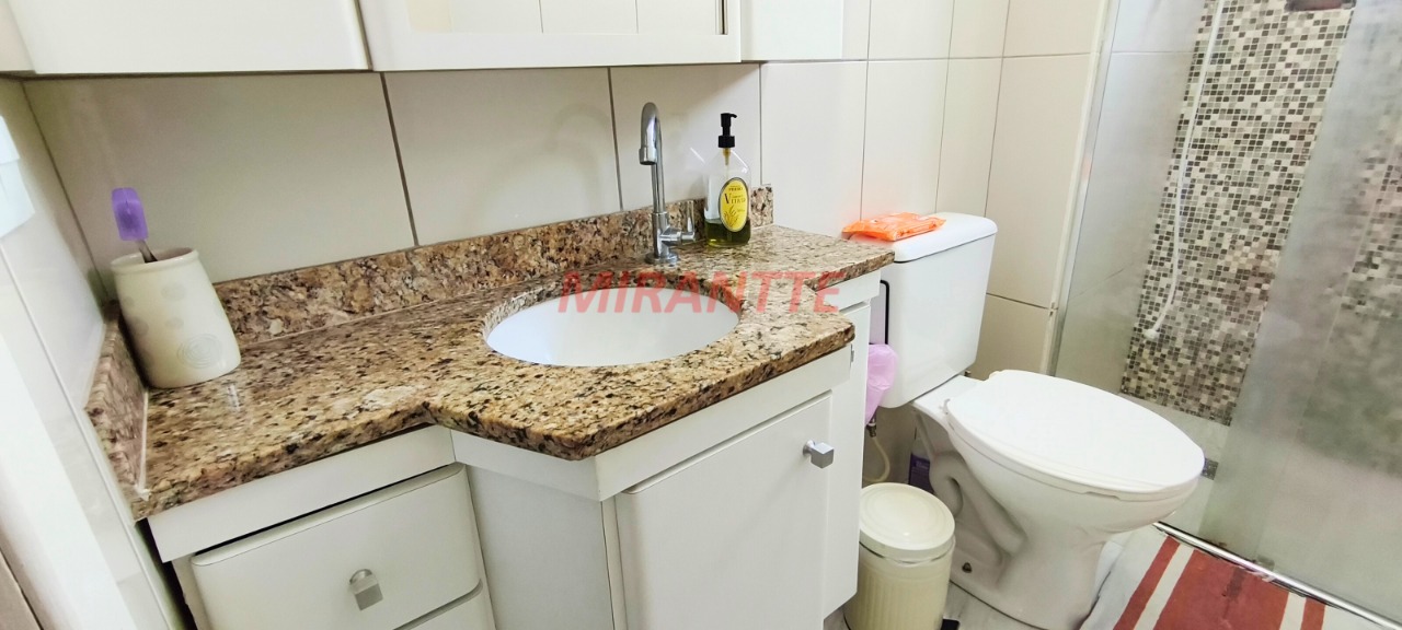 Apartamento de 55m² com 2 quartos em Santa Teresinha