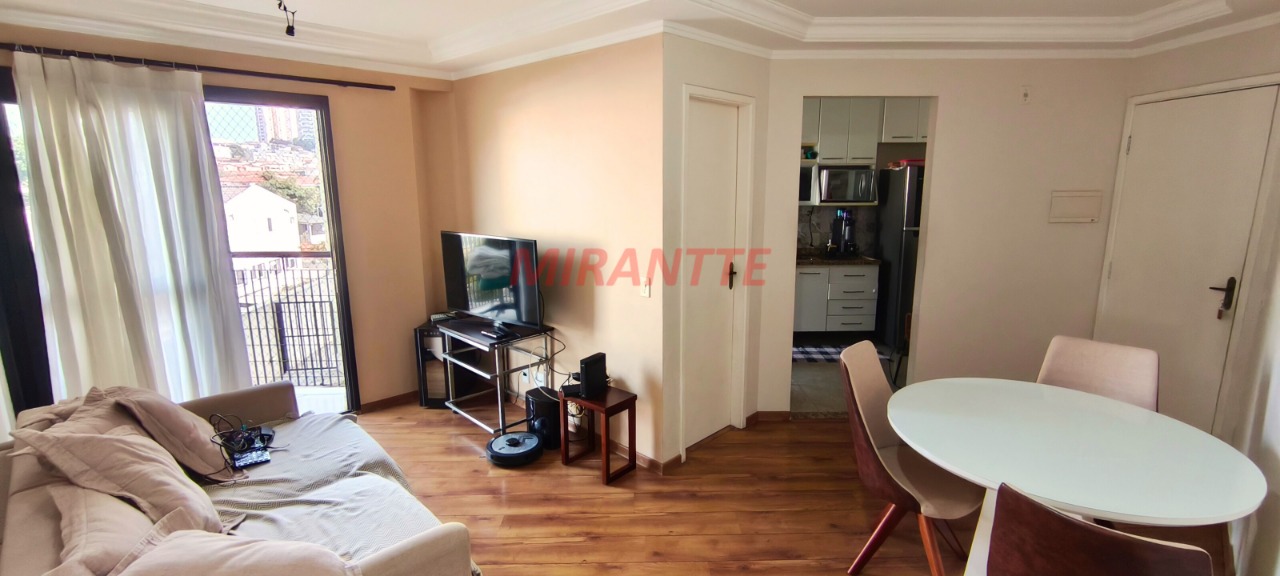 Apartamento de 55m² com 2 quartos em Santa Teresinha