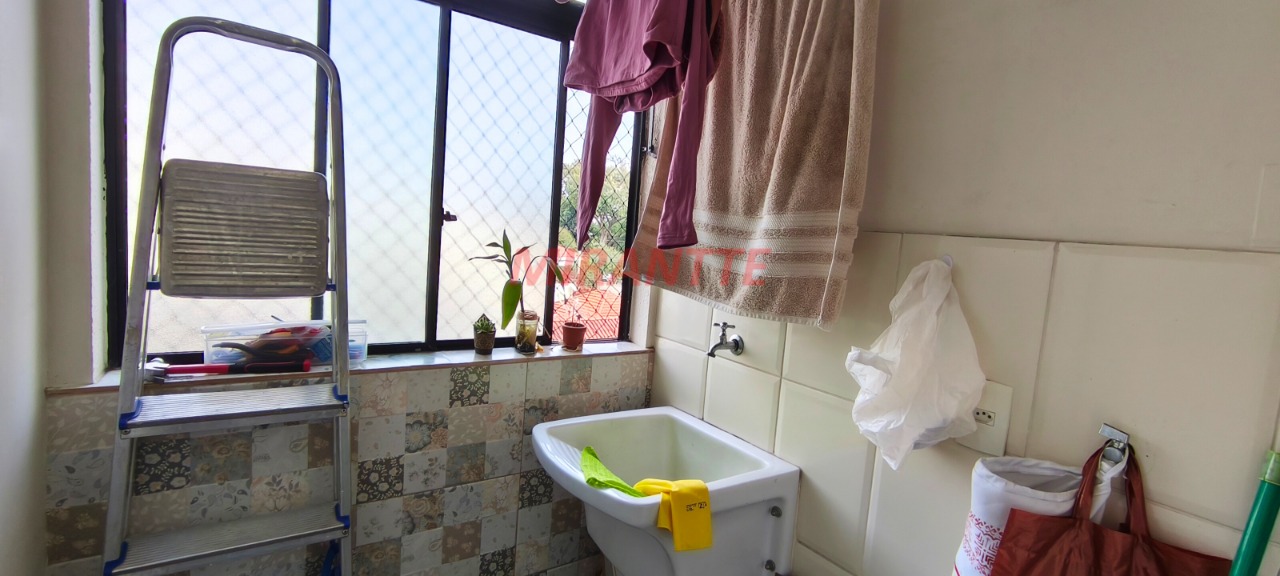 Apartamento de 55m² com 2 quartos em Santa Teresinha