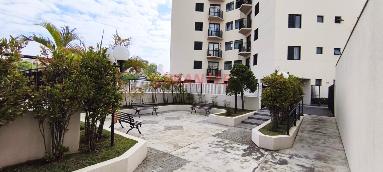 Apartamento de 55m² com 2 quartos em Santa Teresinha