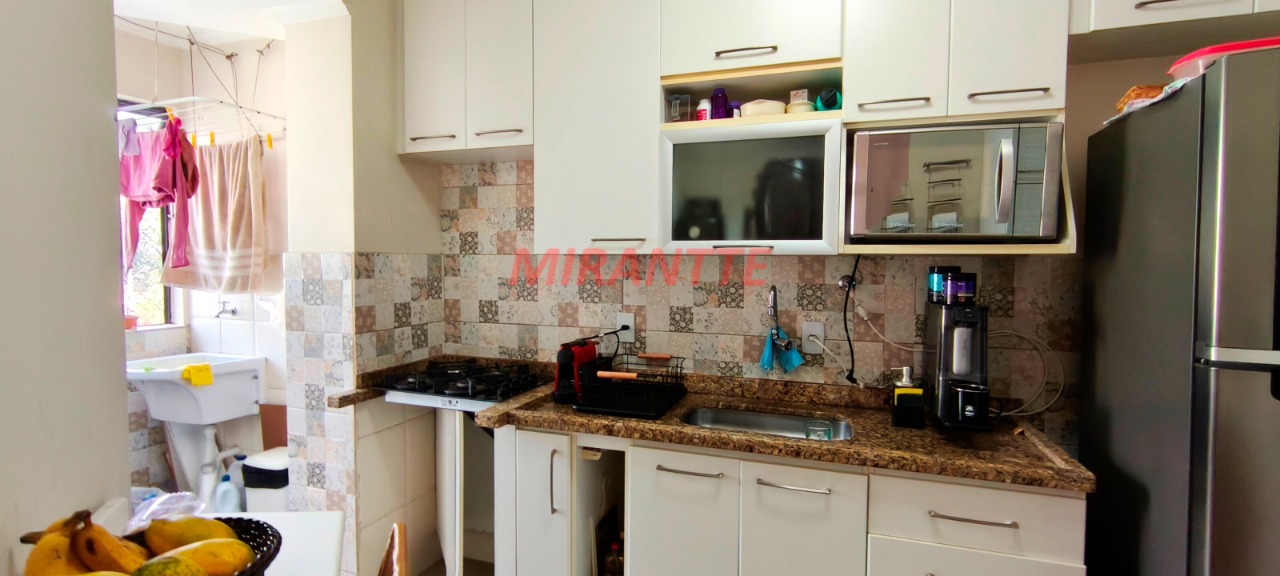 Apartamento de 55m² com 2 quartos em Santa Teresinha