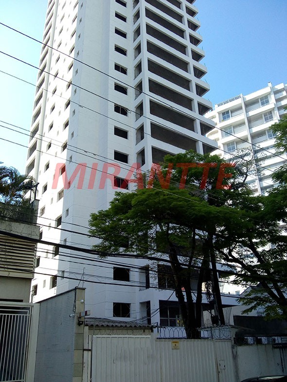 Apartamento de 264m² com 4 quartos em Santana
