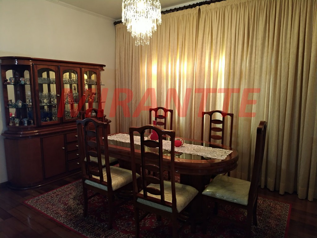 Sobrado de 346m² com 6 quartos em Casa Verde