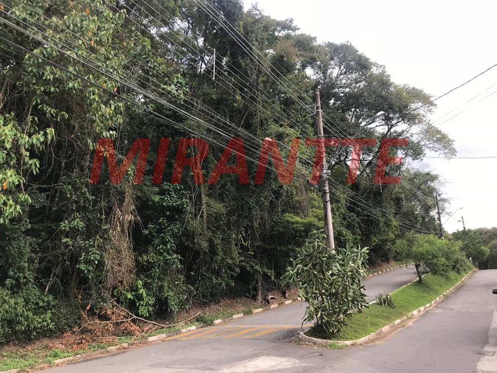 Terreno de 1380m² em Serra Da Cantareira