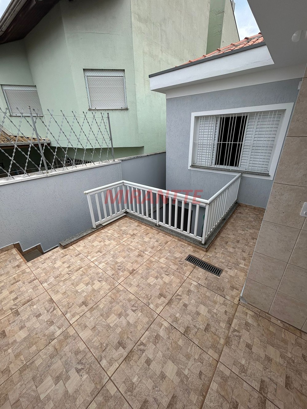 Sobrado de 150m² com 3 quartos em Santana