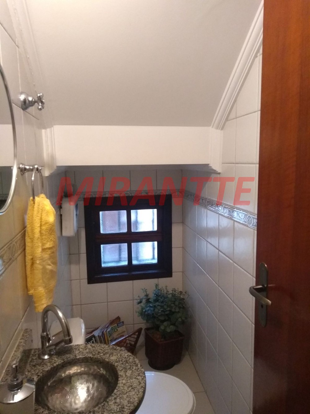 Sobrado de 93m² com 3 quartos em Jaçana