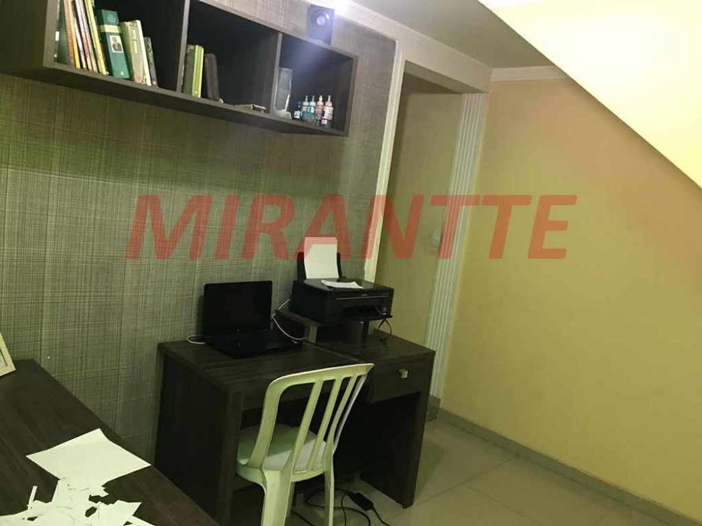 Sobrado de 200m² com 2 quartos em Conjunto Marcos Freire