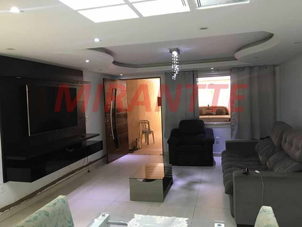 Sobrado de 200m² com 2 quartos em Conjunto Marcos Freire