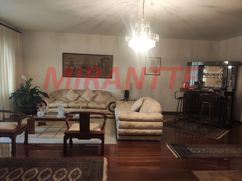 Sobrado de 340m² com 4 quartos em Vila Guilherme