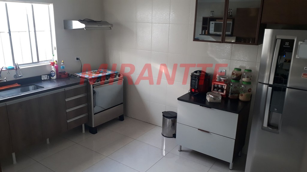 Sobrado de 180m² com 3 quartos em Vila Gustavo