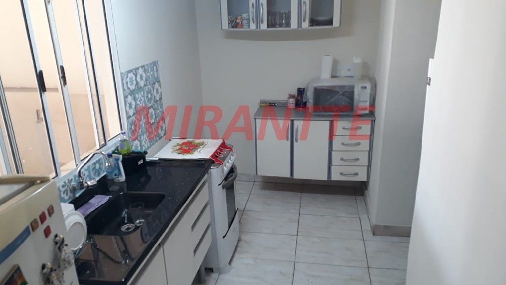 Sobrado de 180m² com 3 quartos em Vila Gustavo