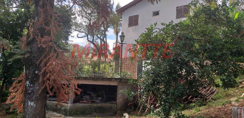Terreno de 1298m² em Tremembe