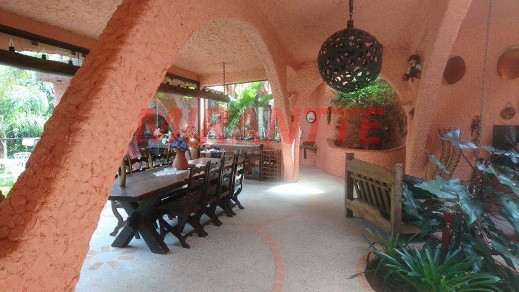 Casa terrea de 450m² com 2 quartos em Serra da Cantareira
