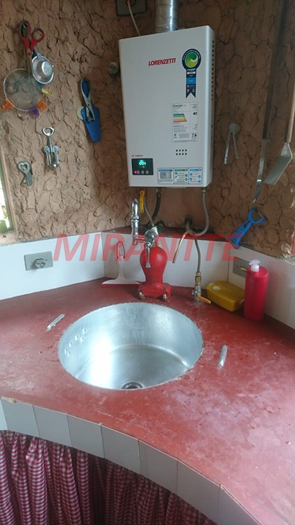 Casa terrea de 450m² com 2 quartos em Serra da Cantareira