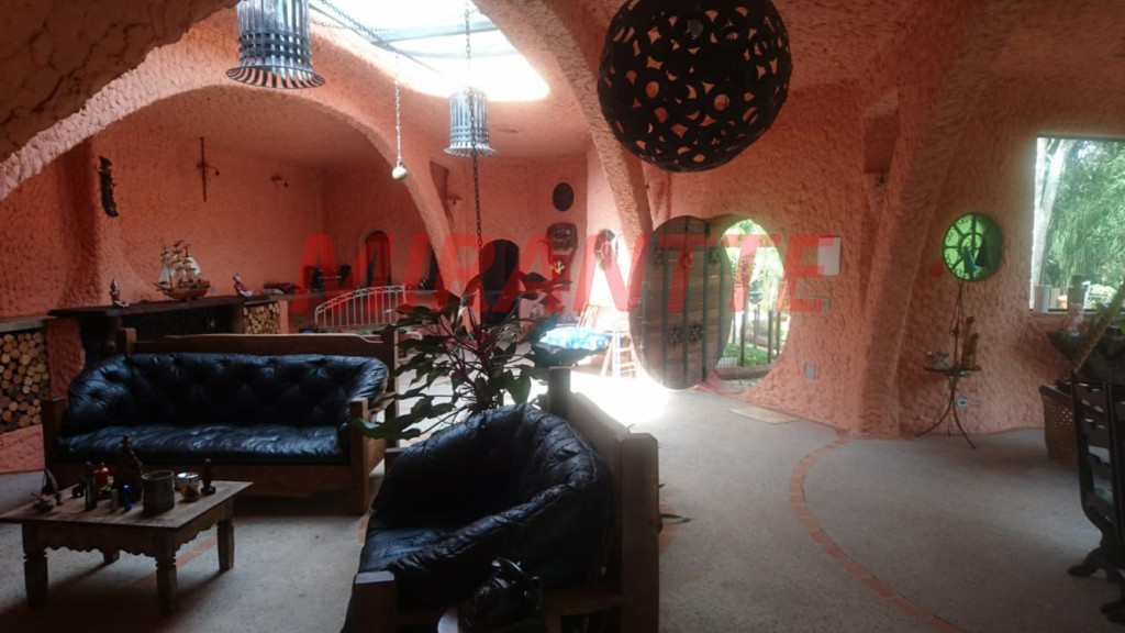 Casa terrea de 450m² com 2 quartos em Serra da Cantareira