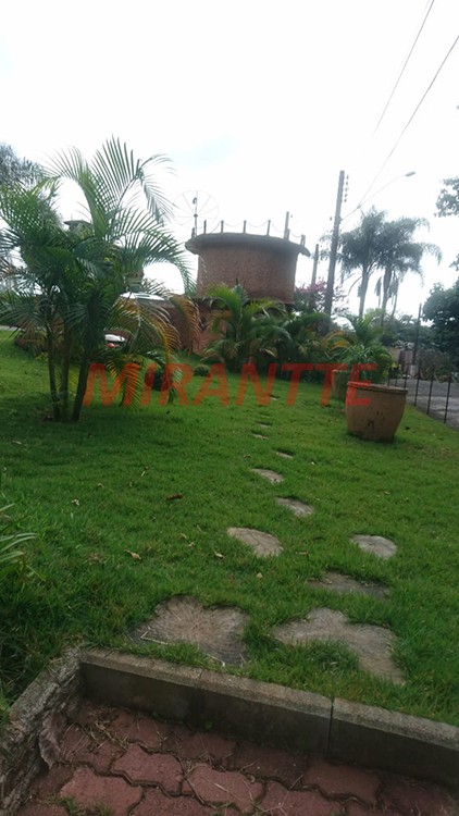 Casa terrea de 450m² com 2 quartos em Serra da Cantareira