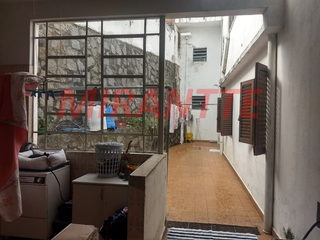 Sobrado de 450m² com 10 quartos em Jardim Floresta