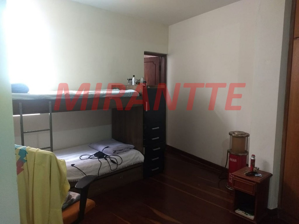 Sobrado de 450m² com 10 quartos em Jardim Floresta