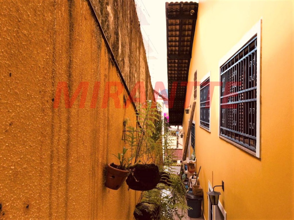 Sobrado de 319m² com 4 quartos em Horto Florestal
