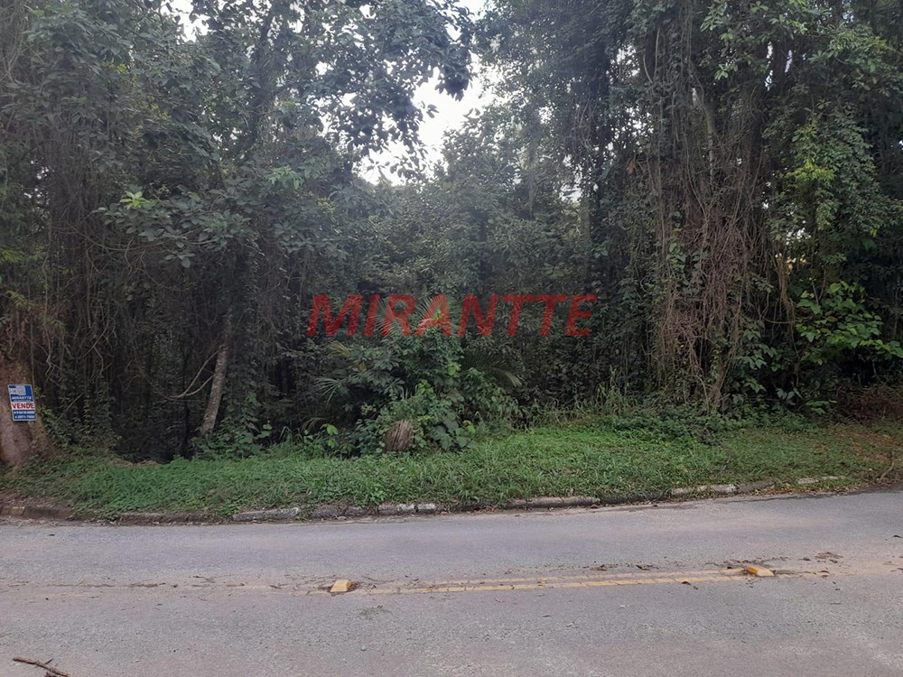 Terreno de 5455m² em Serra da Cantareira