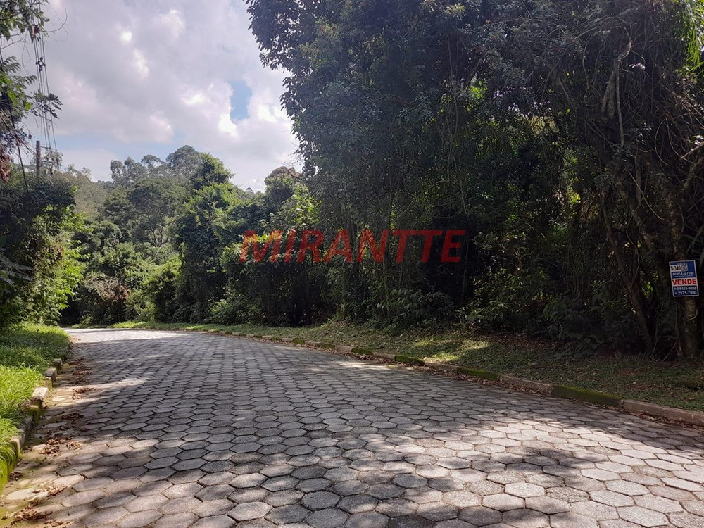 Terreno de 5037m² em Serra da Cantareira