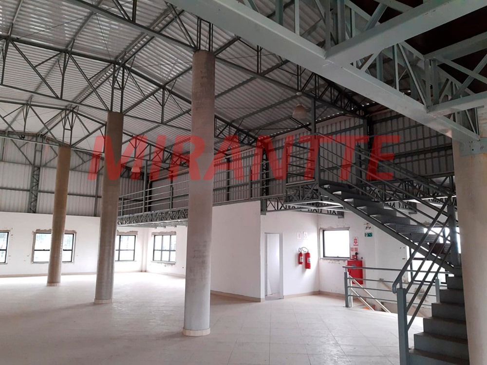 Comercial de 2559m² em Jardim Vila Galvão