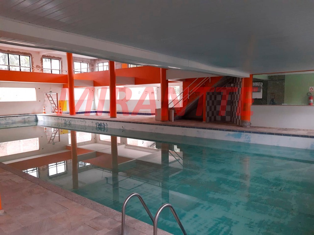 Comercial de 2559m² em Jardim Vila Galvão