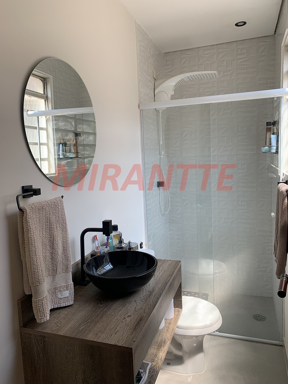 Comercial de 306m² com 4 quartos em Santana