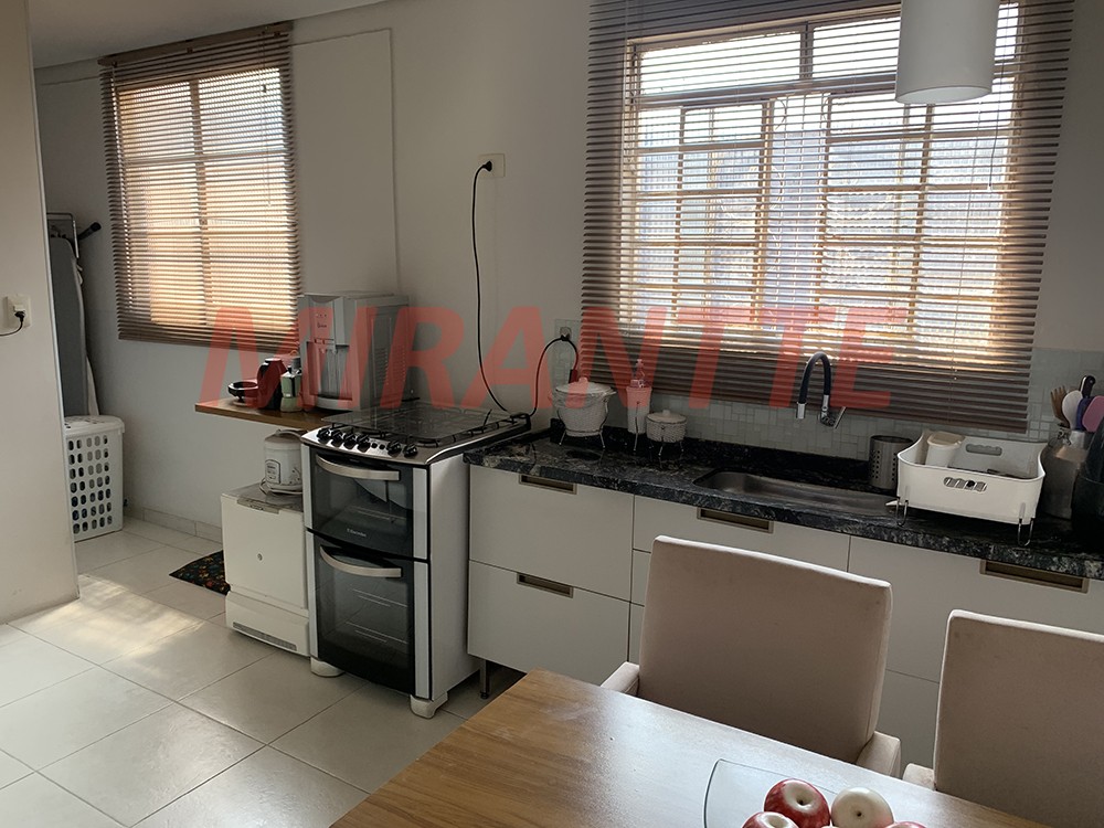 Comercial de 306m² com 4 quartos em Santana