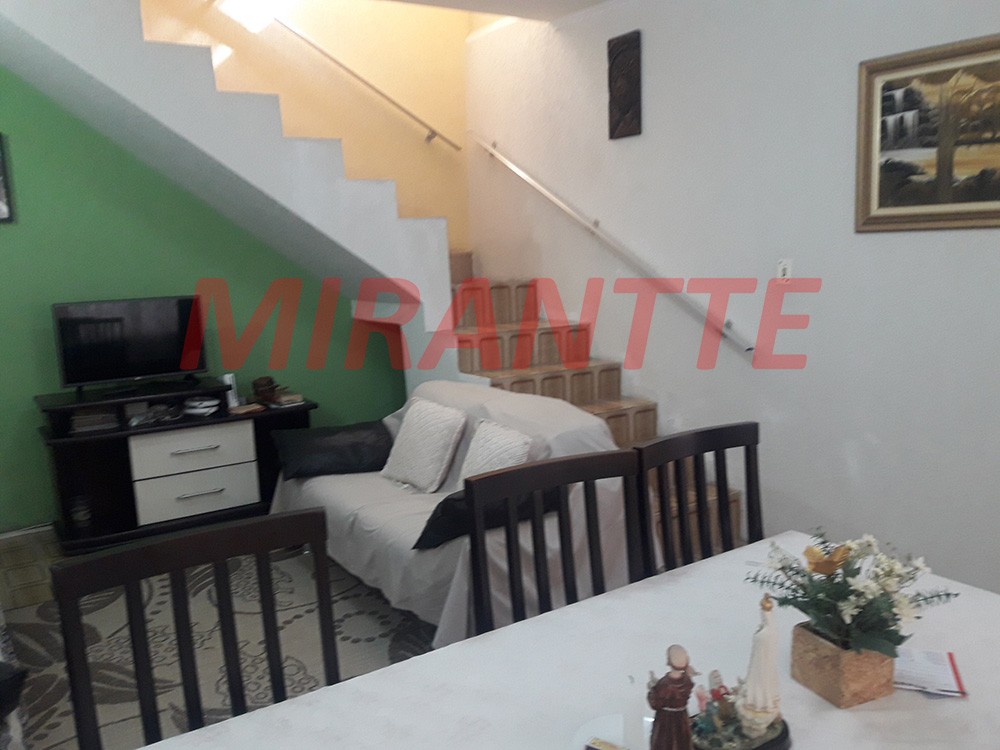 Sobrado de 200m² com 3 quartos em Jardim Brasil