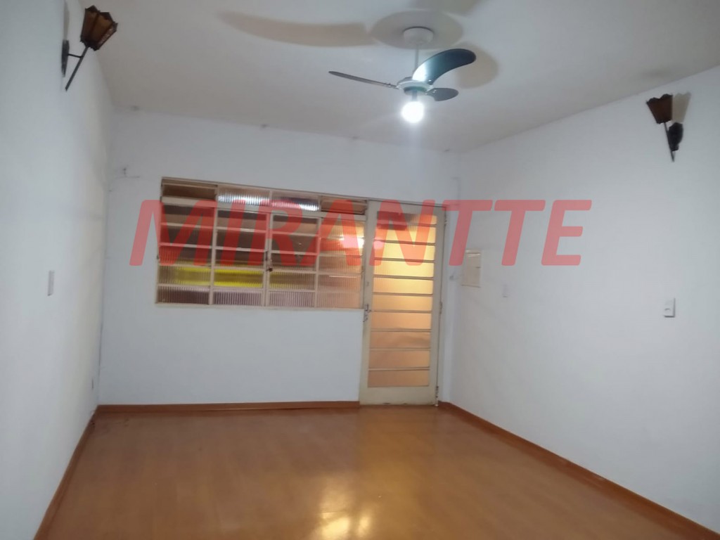Sobrado de 84m² com 2 quartos em Vila Aurora