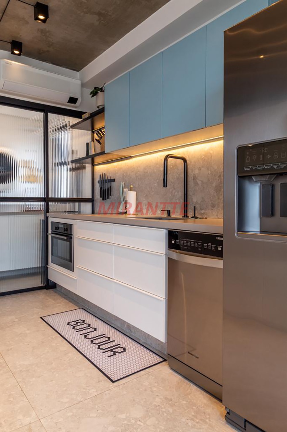 Apartamento de 92m² com 1 quartos em Santana
