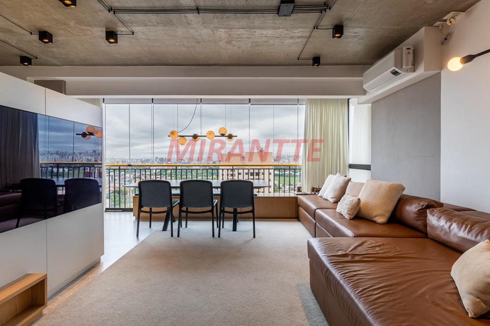 Apartamento de 92m² com 1 quartos em Santana