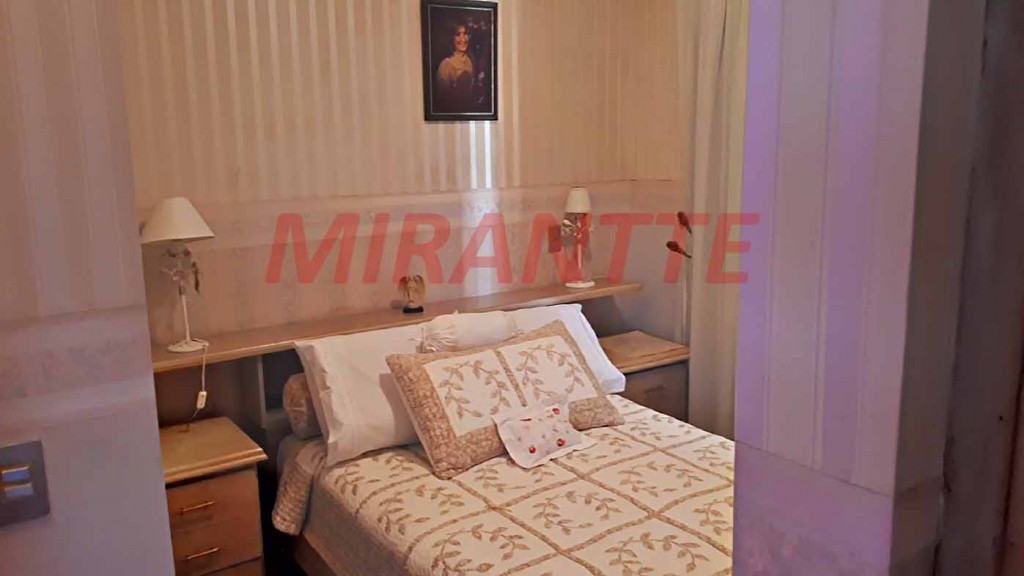 Sobrado de 268m² com 4 quartos em Vila Maria Alta