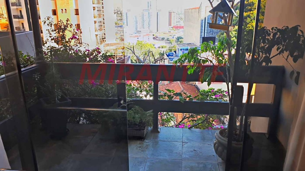 Sobrado de 268m² com 4 quartos em Vila Maria Alta
