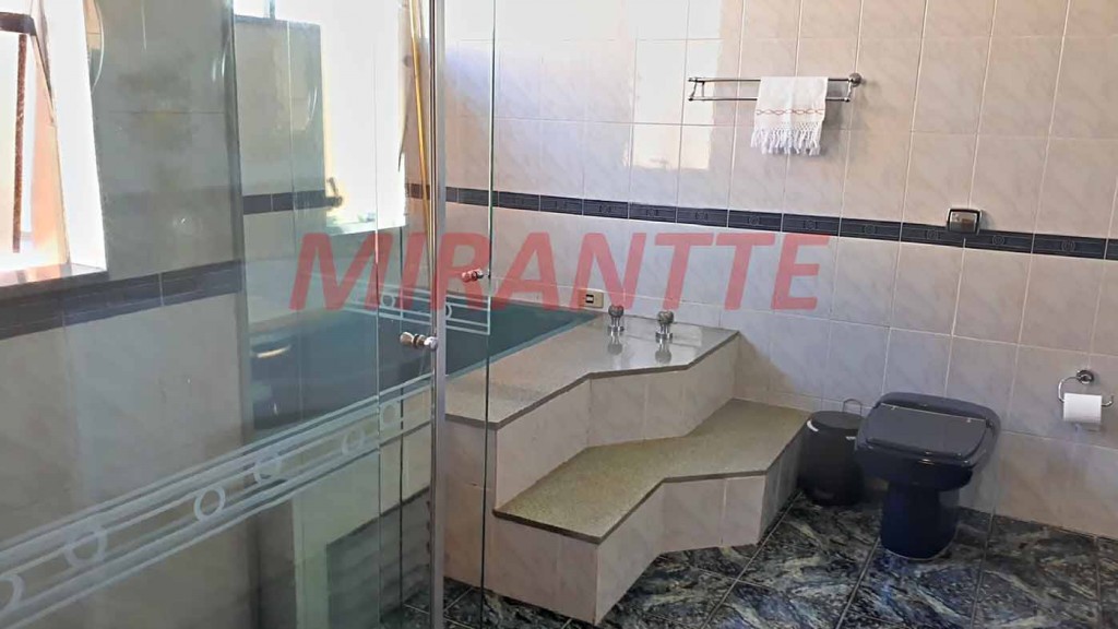 Sobrado de 268m² com 4 quartos em Vila Maria Alta