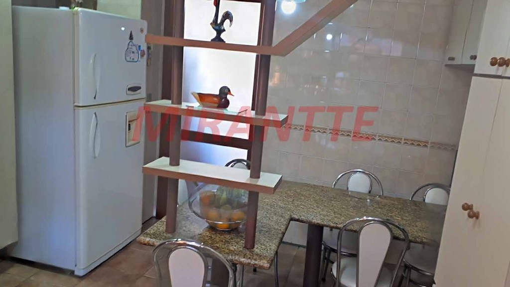 Sobrado de 268m² com 4 quartos em Vila Maria Alta