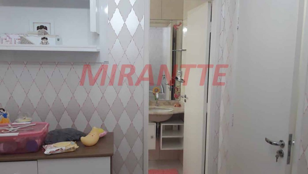 Sobrado com 3 quartos em Jaçana