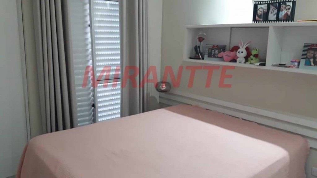 Sobrado com 3 quartos em Jaçana