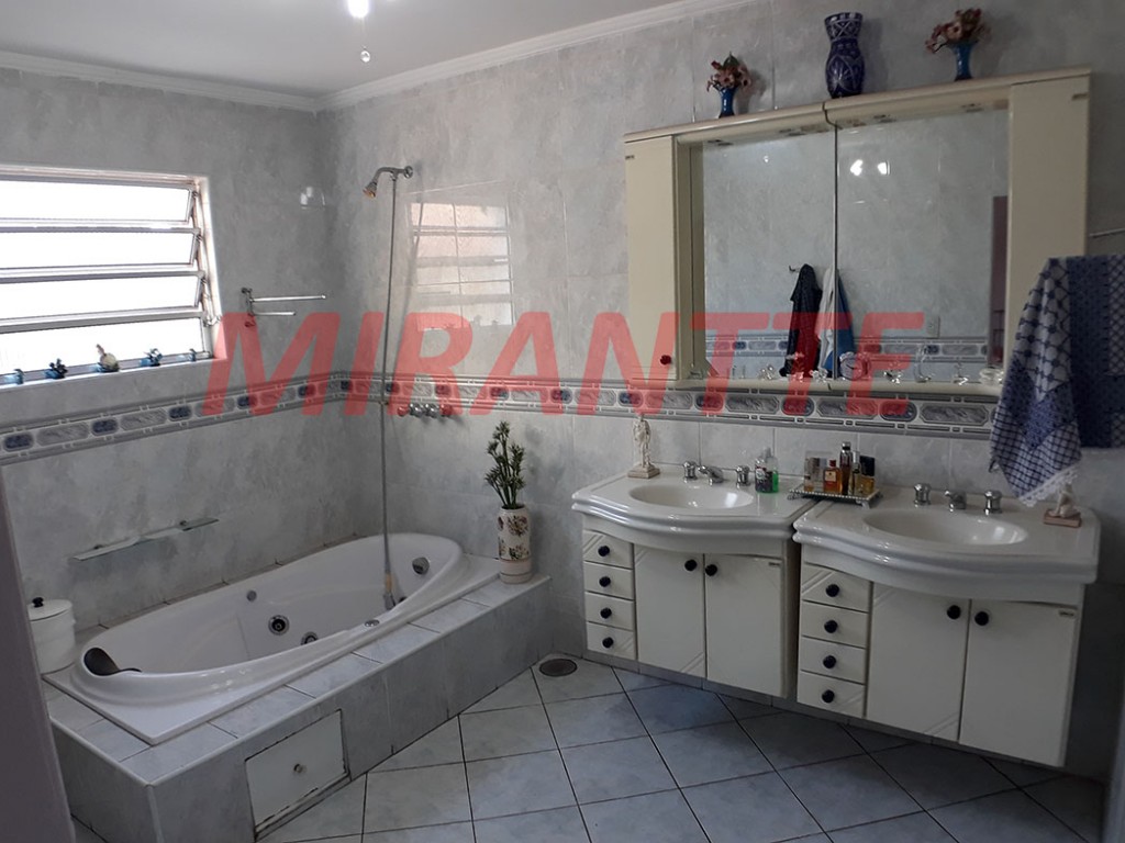 Casa terrea de 500m² com 4 quartos em Mandaqui