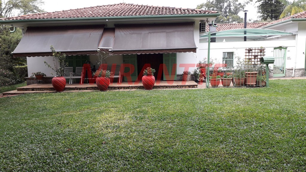 Chácara com 6 quartos em Horto Florestal