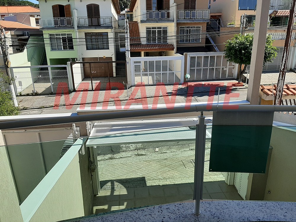 Sobrado de 240m² com 3 quartos em Parque Sao Domingos