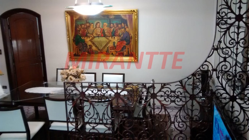 Casa terrea de 302m² com 4 quartos em Vila Rosaria