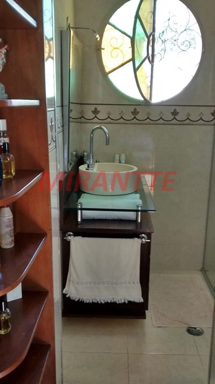 Casa terrea de 302m² com 4 quartos em Vila Rosaria