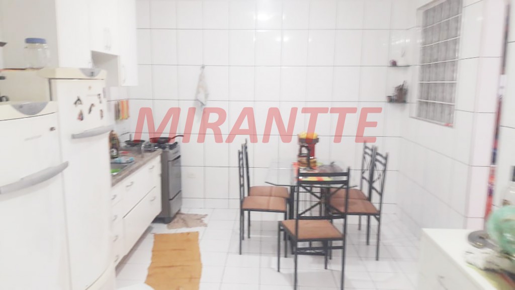 Sobrado de 180m² com 3 quartos em Santana