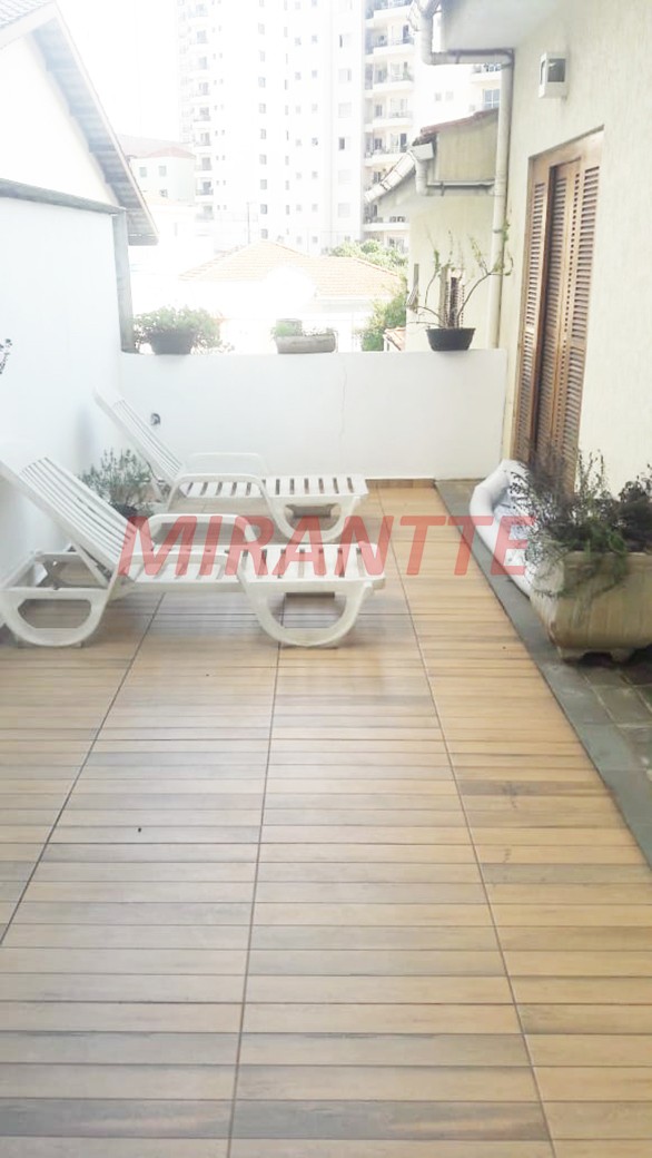 Sobrado de 180m² com 3 quartos em Santana
