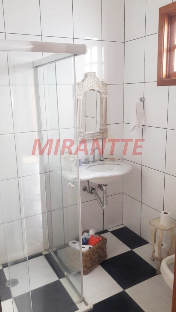 Sobrado de 180m² com 3 quartos em Santana